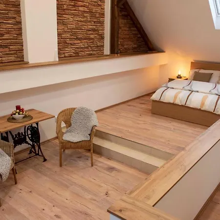 וילה Morava Uhercice (Breclav)