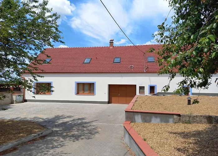 Вилла Morava Uhercice (Breclav)
