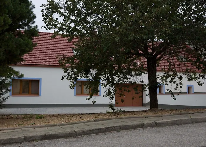 Morava Вилла Uhercice (Breclav)